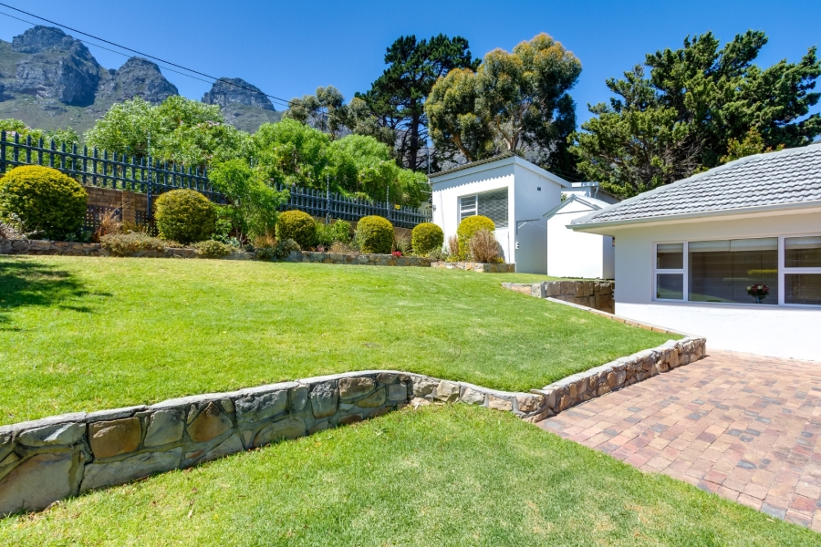 To Let 3 Bedroom Property for Rent in Bakoven Western Cape